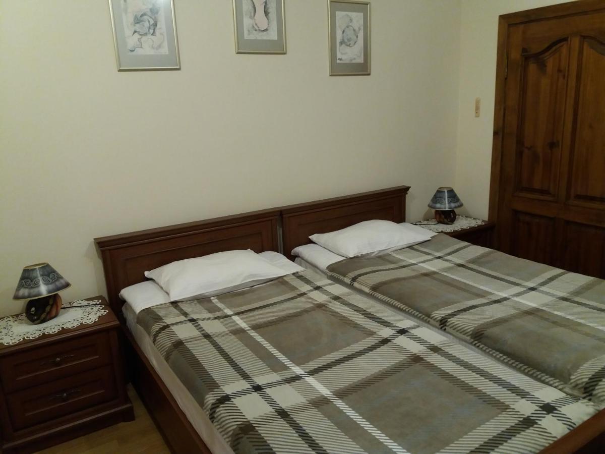 "Arttrakt" Hotel Lviv Luaran gambar