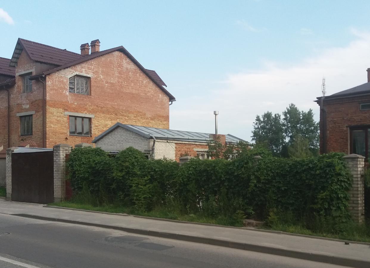 "Arttrakt" Hotel Lviv Luaran gambar